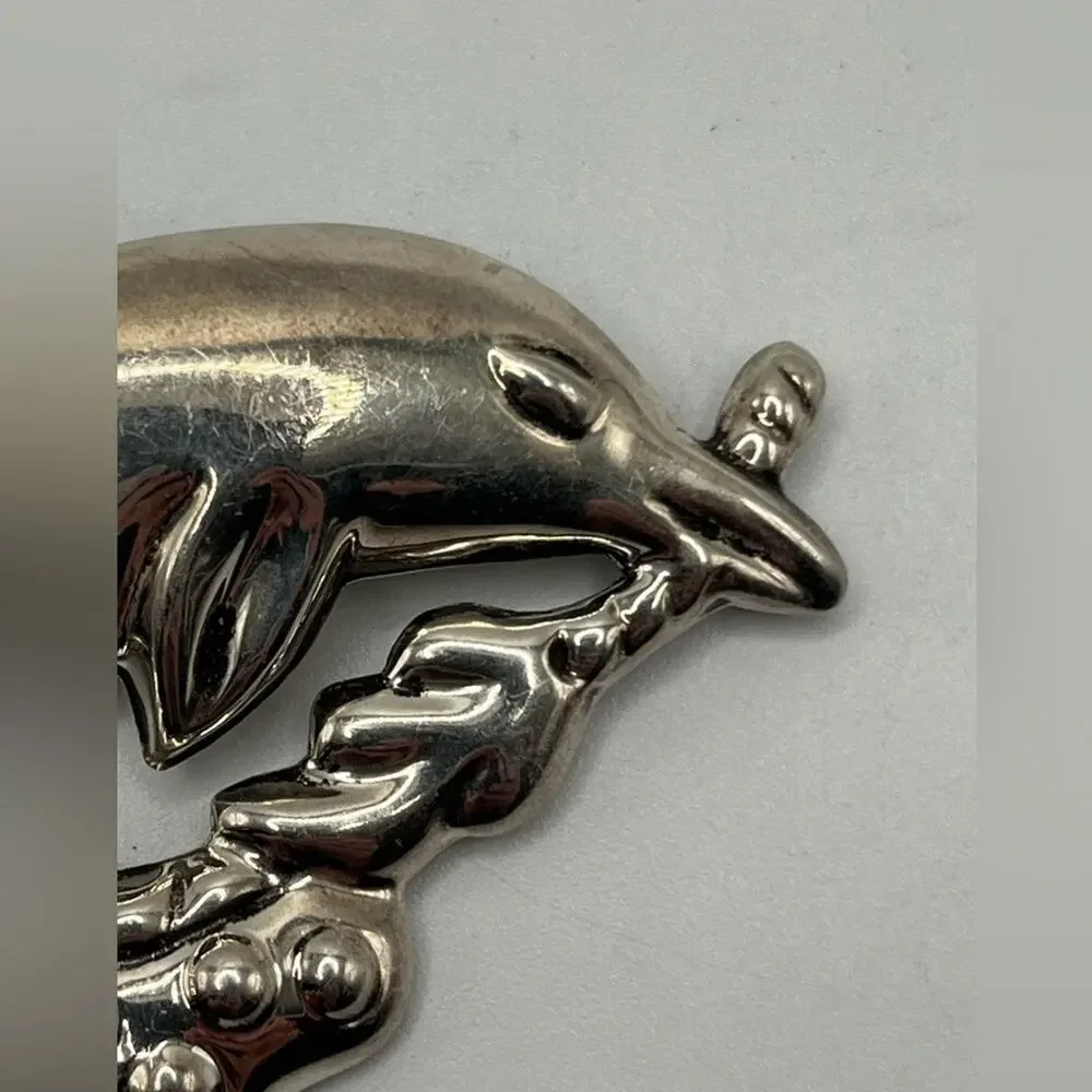 925 silver dolphin brooch